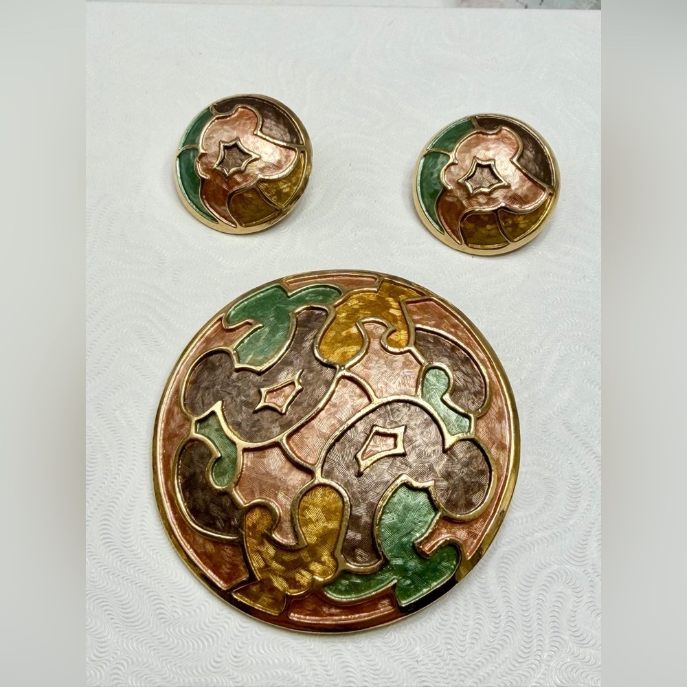 🔥🔥🔥Vintage Kramer Enamel  Brooch and clip Earring Set #9SET